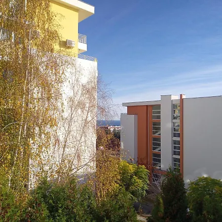 Family Apartament Crown-bastetbs Daire *