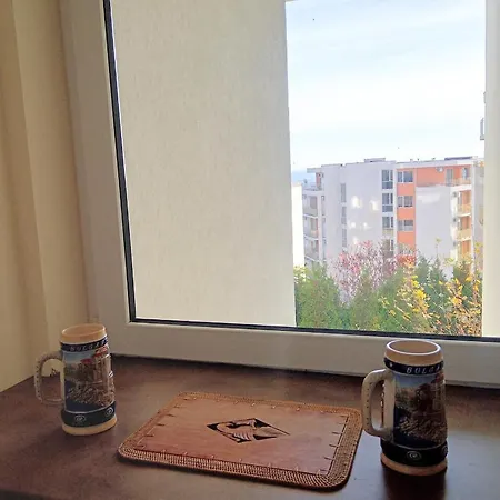 Daire Family Apartament Crown-bastetbs