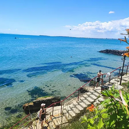 Family Apartament Crown-bastetbs Daire Sveti Vlas